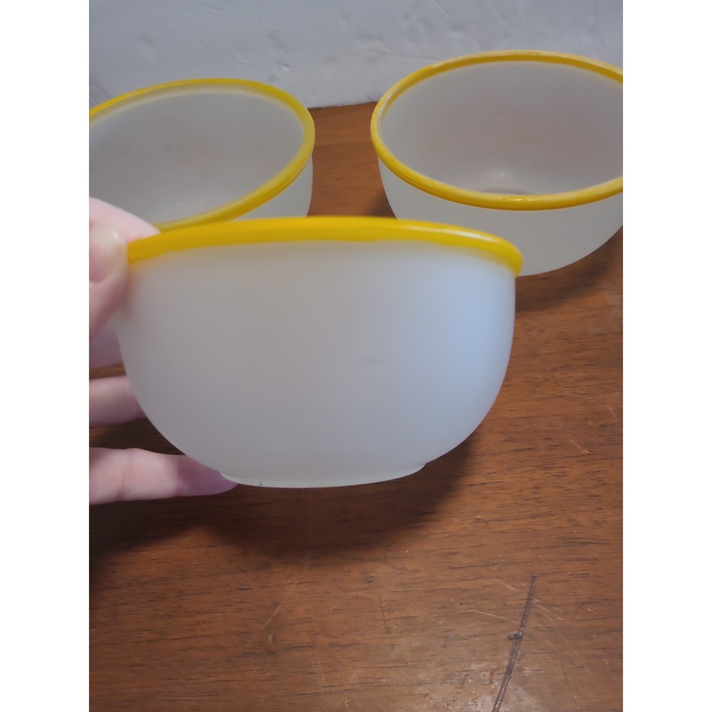 ANCHOR HOCKING VINTAGE 5 in. Frosted Glass Bowl Set 3 With Yellow Rim - Picture 3 of 10